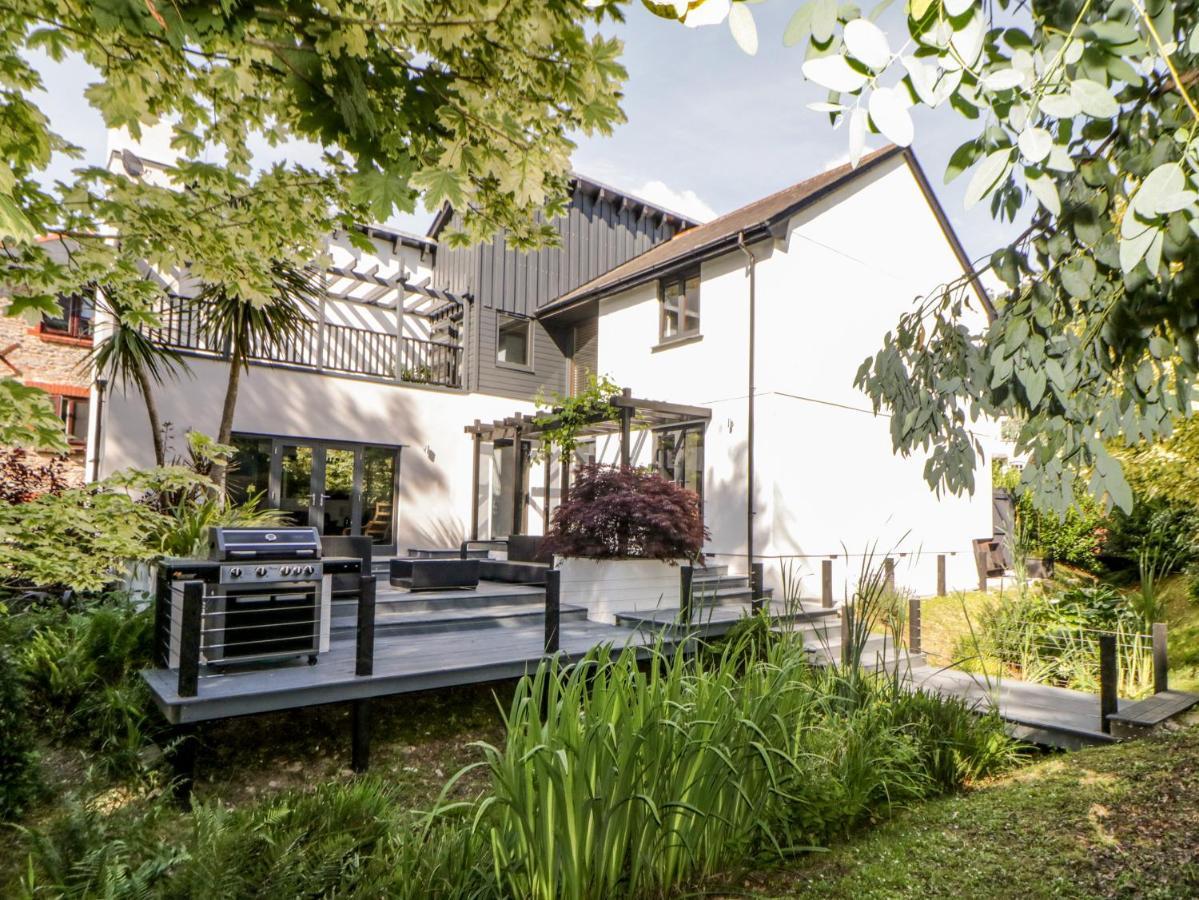 Iroko Villa Torpoint Eksteriør billede