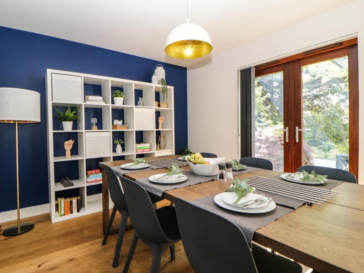 Iroko Villa Torpoint Eksteriør billede